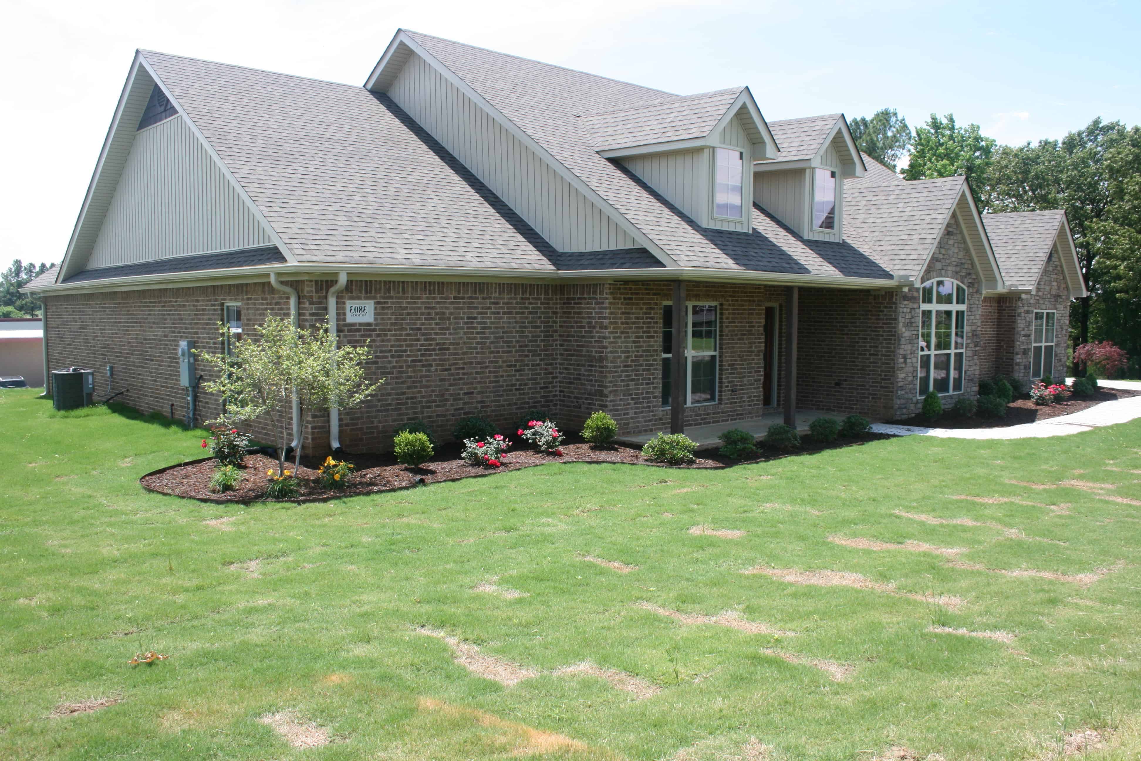 Front Elevation of this Ranch House (#153-2013) at The Plan Collection.