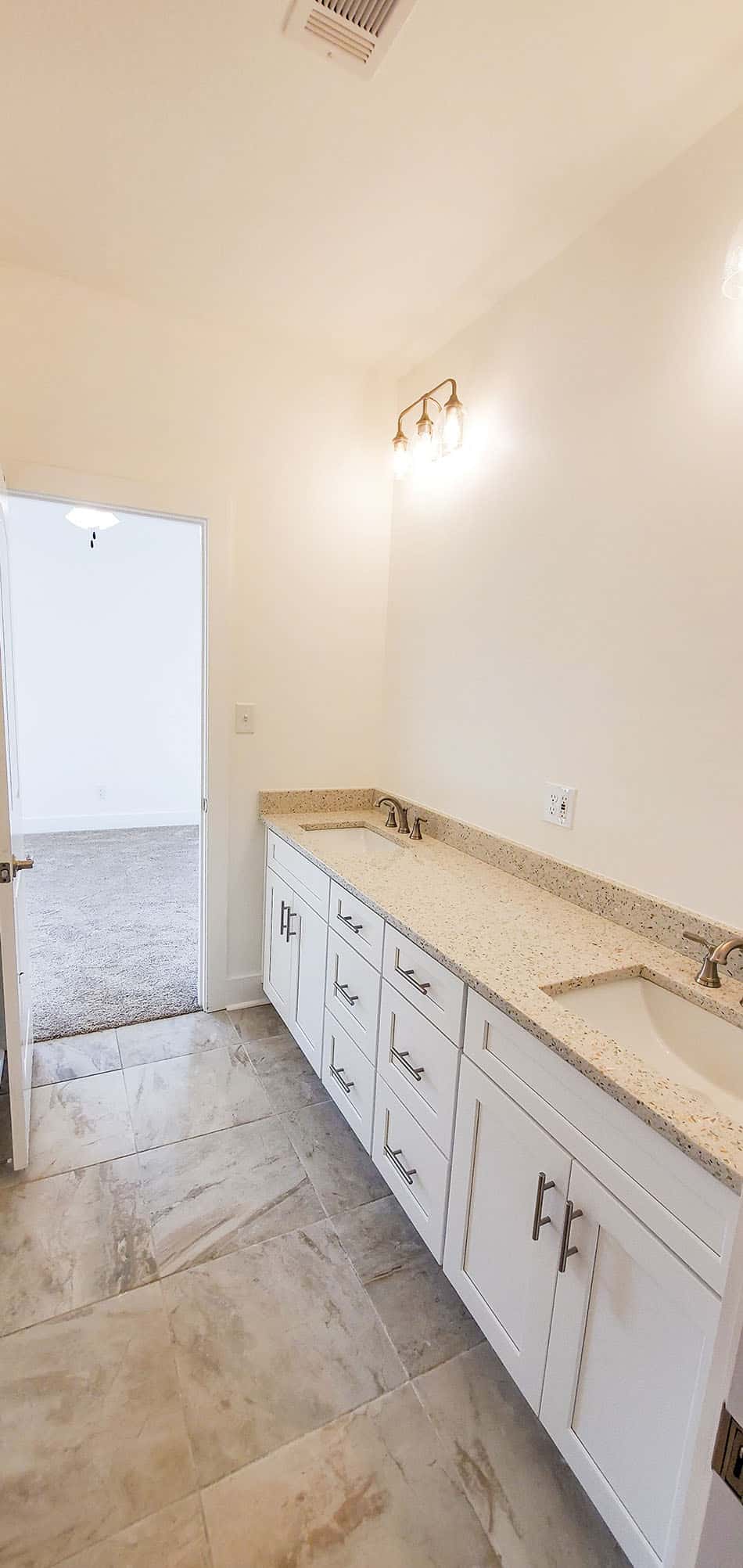 Bathroom of this 3-Bedroom,2091 Sq Ft Plan -153-2036
