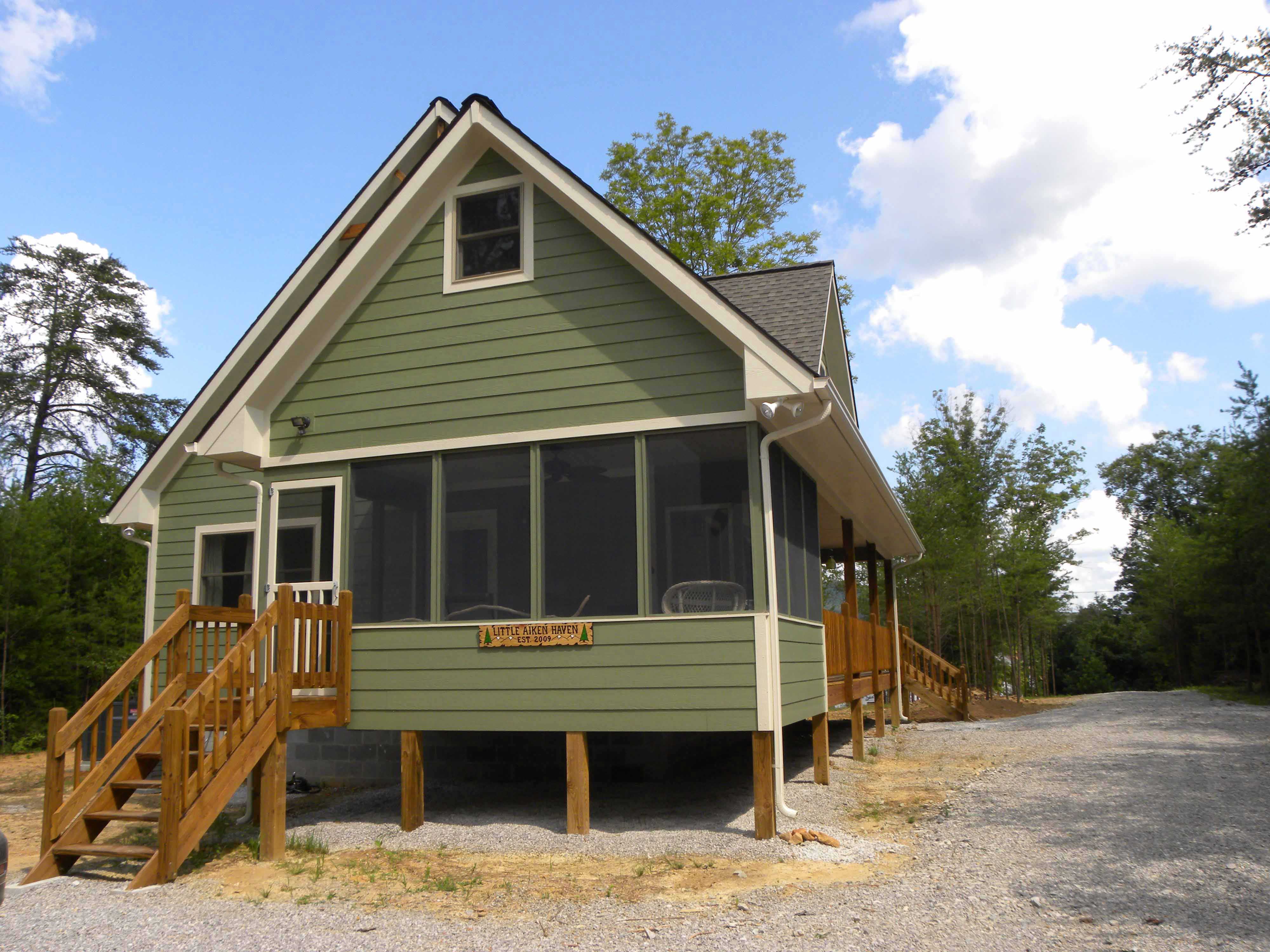Front Door of this 3-Bedroom,1370 Sq Ft Plan -160-1015