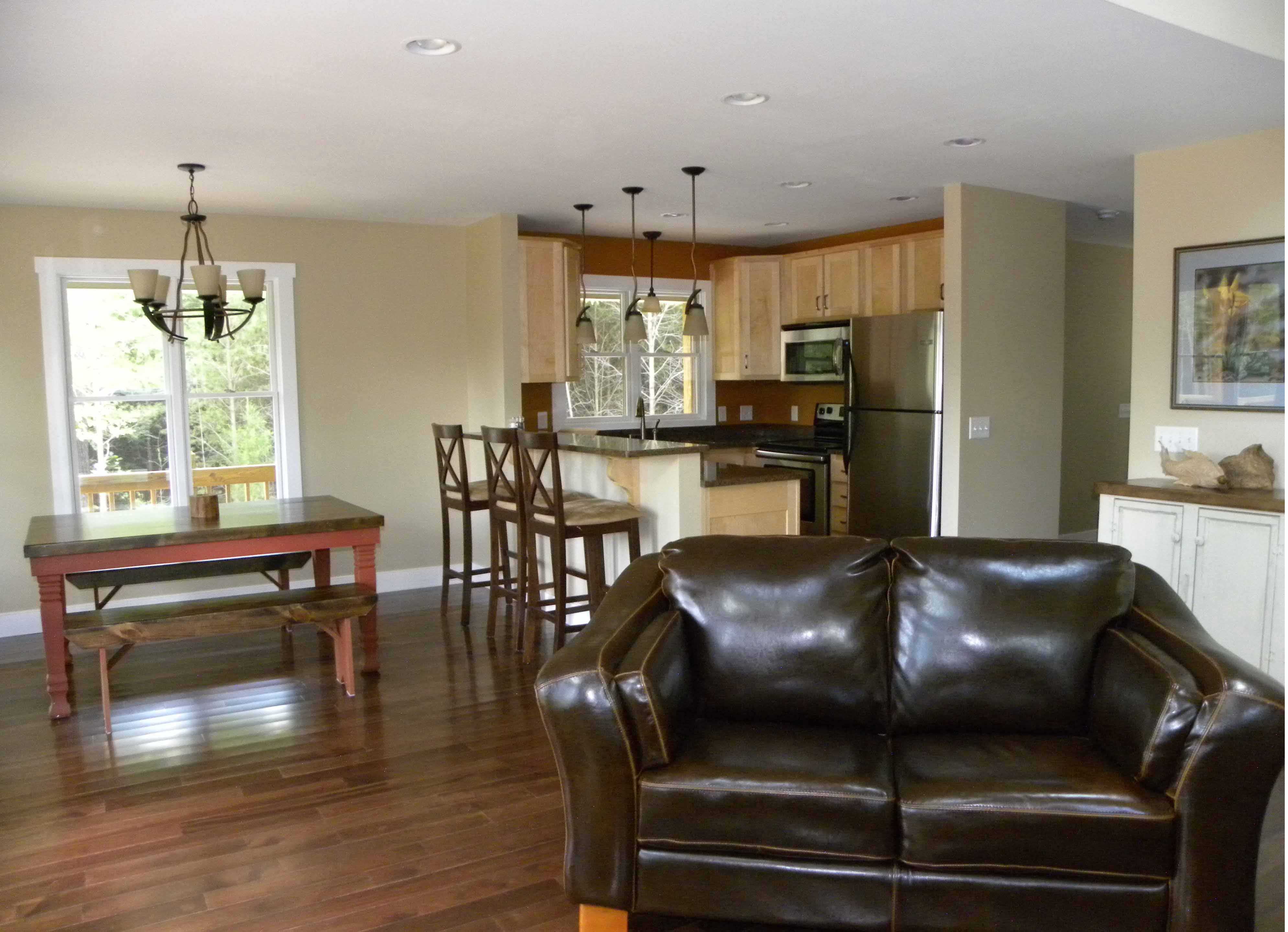 Dining Room of this 3-Bedroom,1370 Sq Ft Plan -160-1015