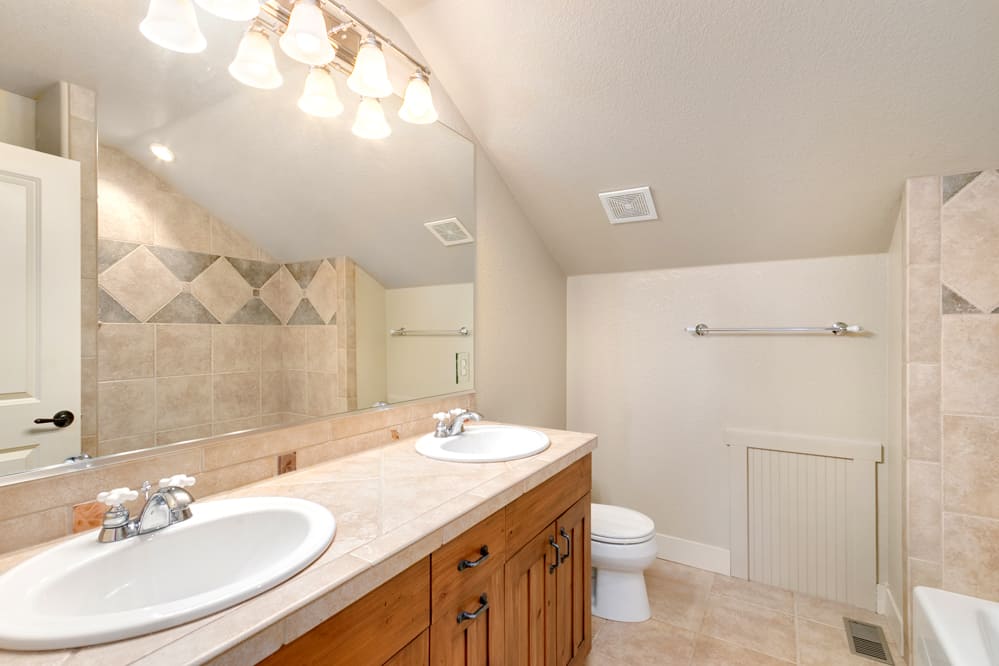 Bathroom of this 4-Bedroom,3339 Sq Ft Plan -161-1001