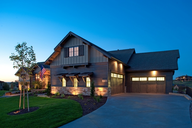 House Plan #161-1054 front photo