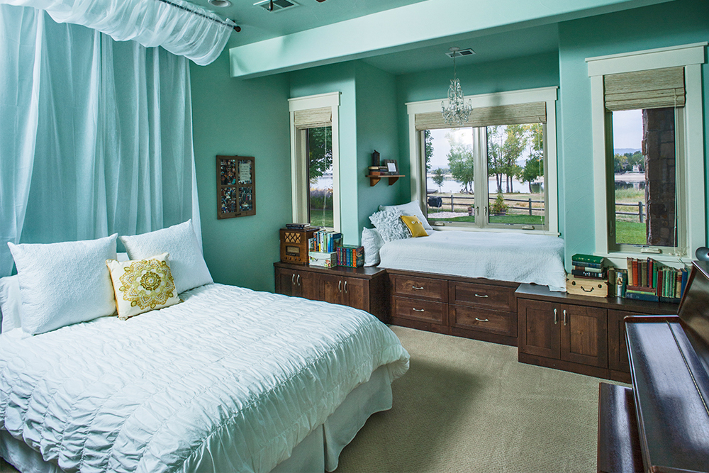 Bedroom of this 3-Bedroom, 3367 Sq Ft Plan - 161-1081