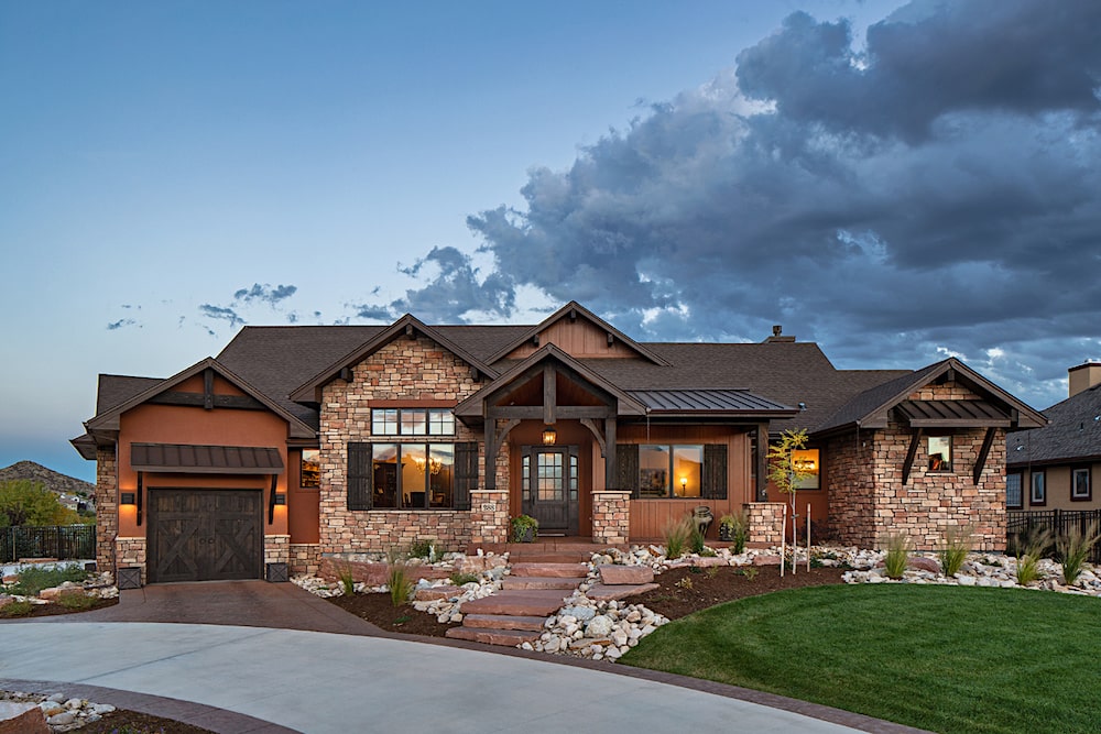 Ranch home (ThePlanCollection: Plan #161-1101)