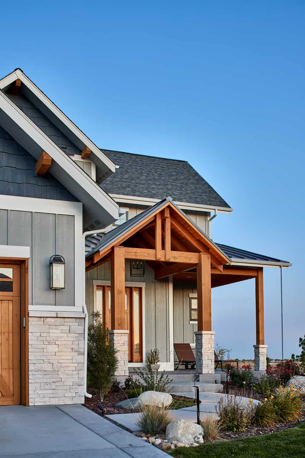 Front View of this 4-Bedroom,3237 Sq Ft Plan -161-1124