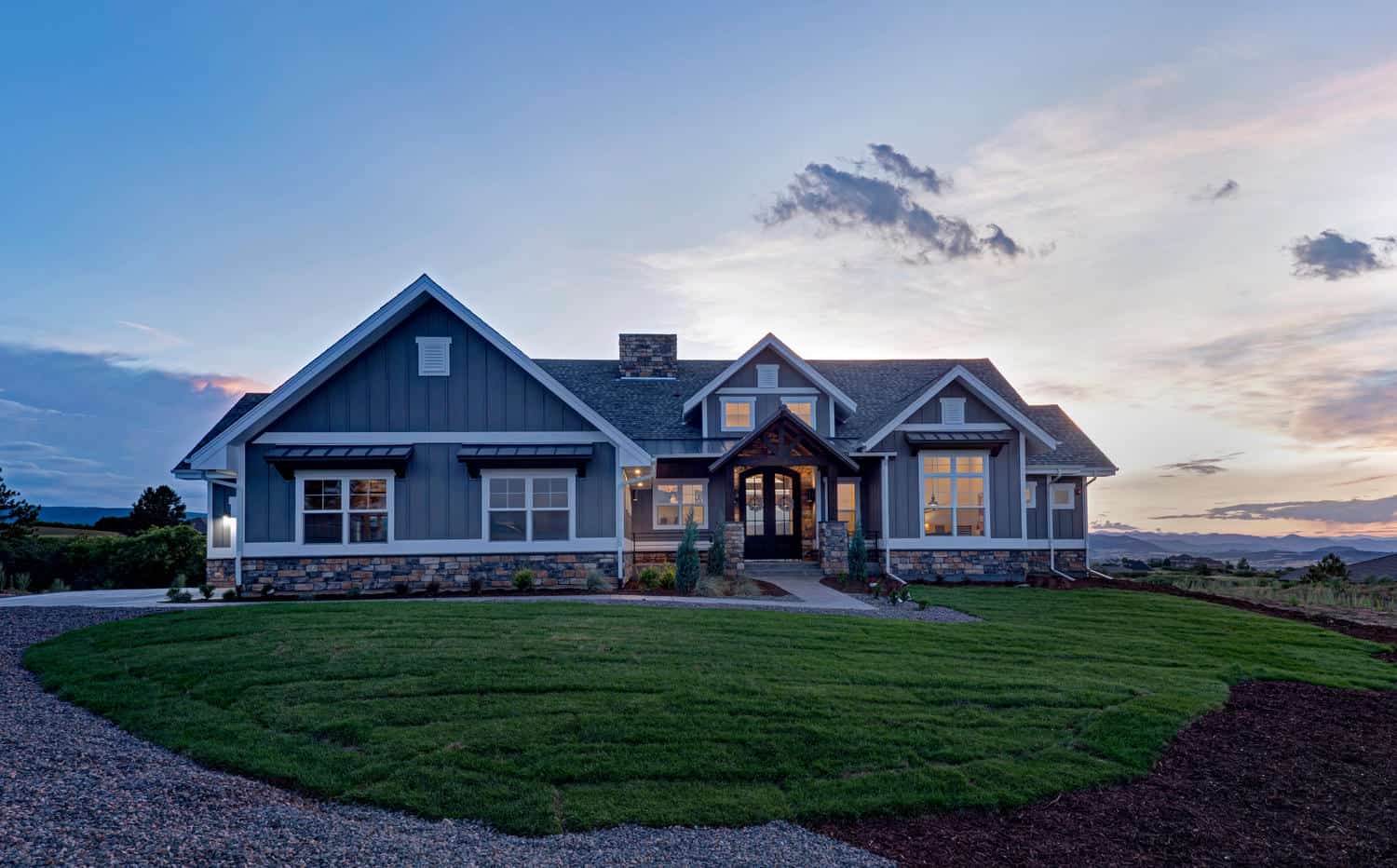 Front View of this 1-Bedroom,2744 Sq Ft Plan -161-1126