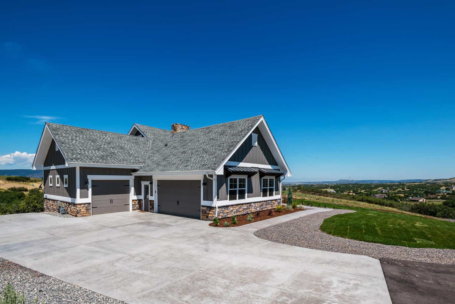 Side View of this 1-Bedroom,2744 Sq Ft Plan -161-1126