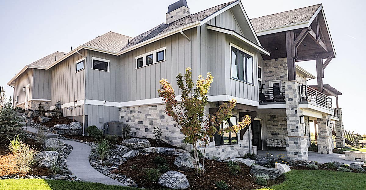 Rear View of this 2-Bedroom,3082 Sq Ft Plan -161-1129