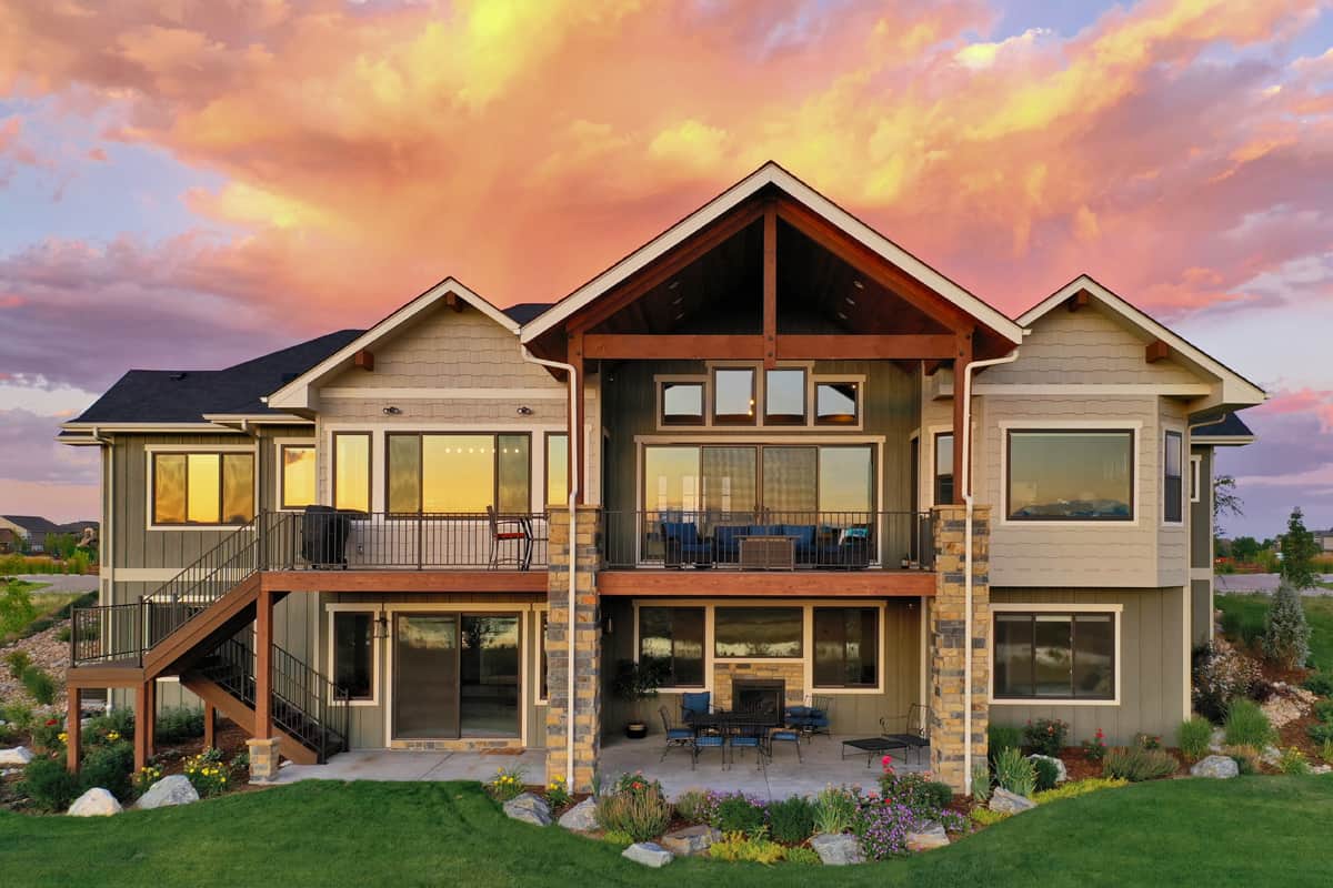 Rear View of this 3-Bedroom,2925 Sq Ft Plan -161-1135