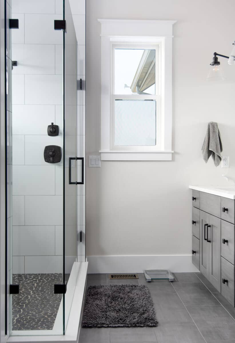 Bathroom of this 4-Bedroom,3149 Sq Ft Plan -161-1151
