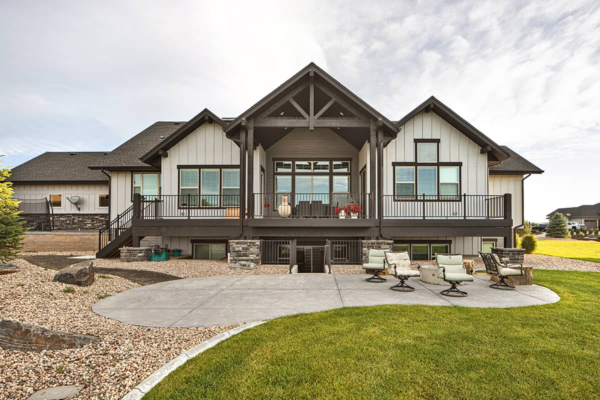 Rear View of this 2-Bedroom,2767 Sq Ft Plan -161-1154