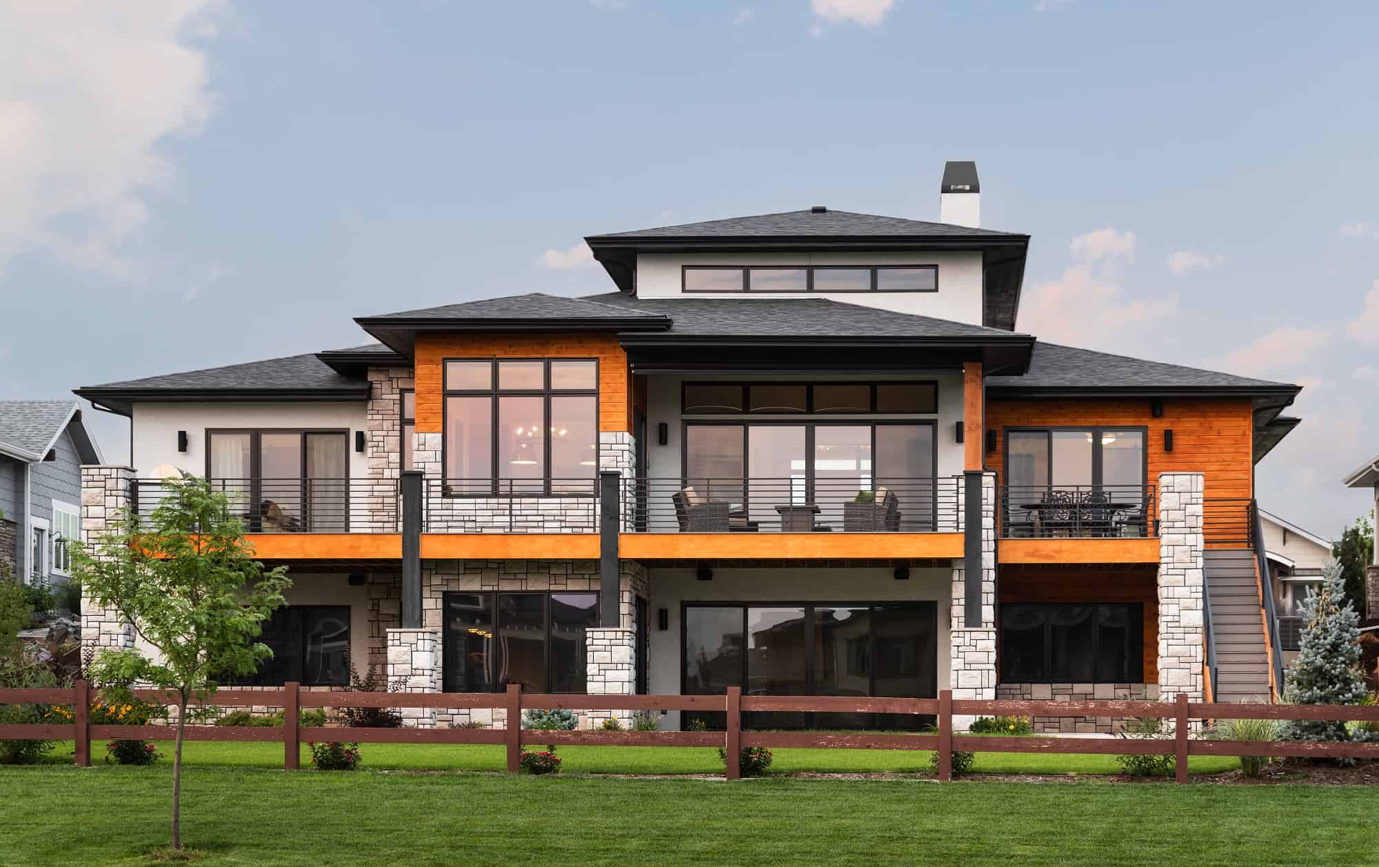 Rear View of this 2-Bedroom,2700 Sq Ft Plan -161-1181