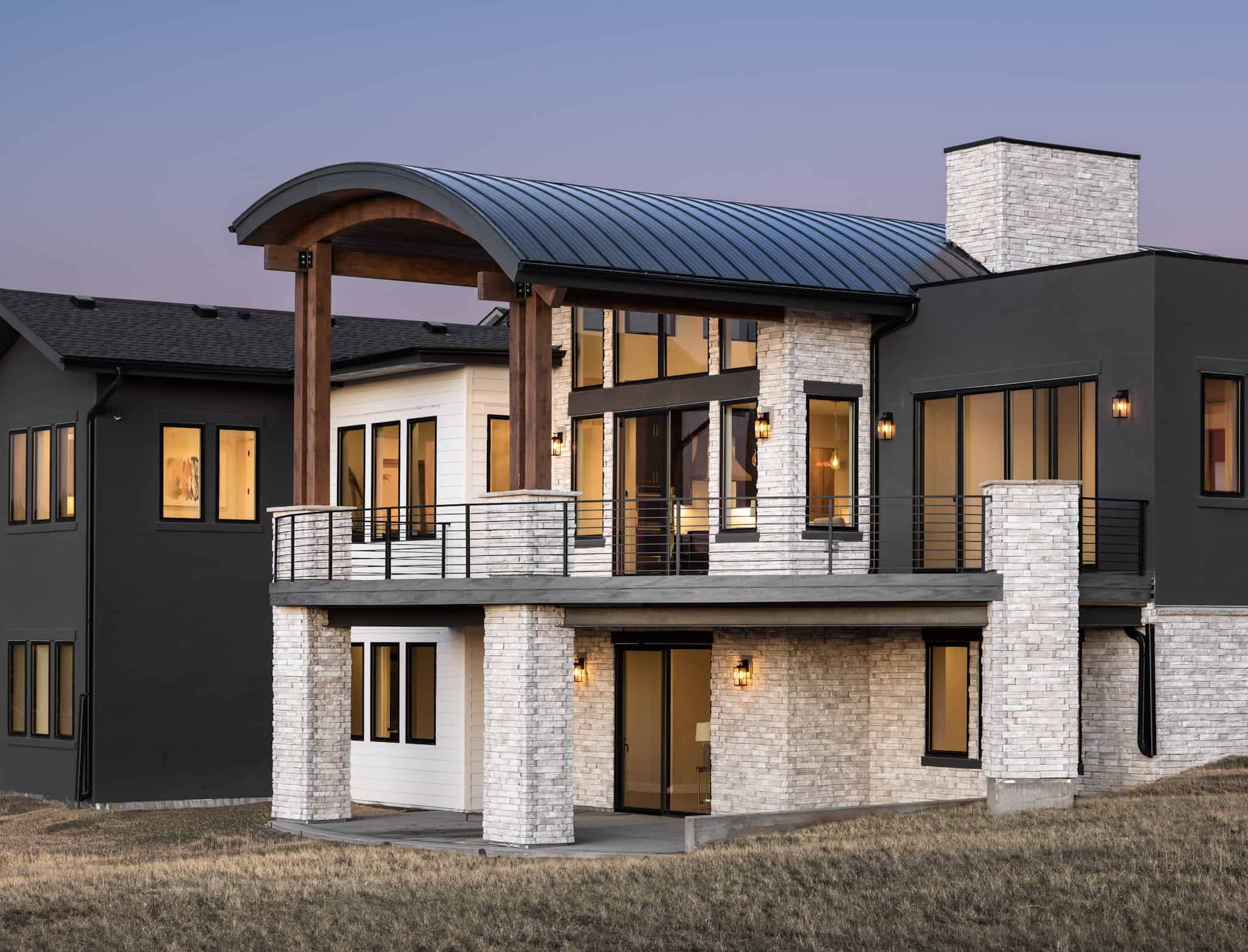 Right Side View of this 3-Bedroom,2888 Sq Ft Plan -161-1192