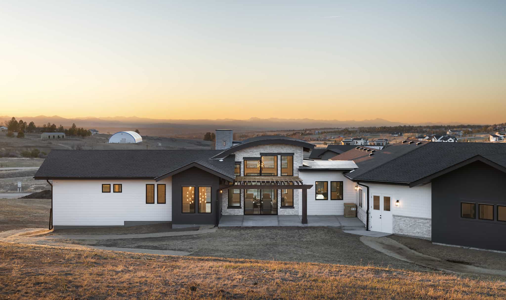 Left Side View of this 3-Bedroom,2888 Sq Ft Plan -161-1192