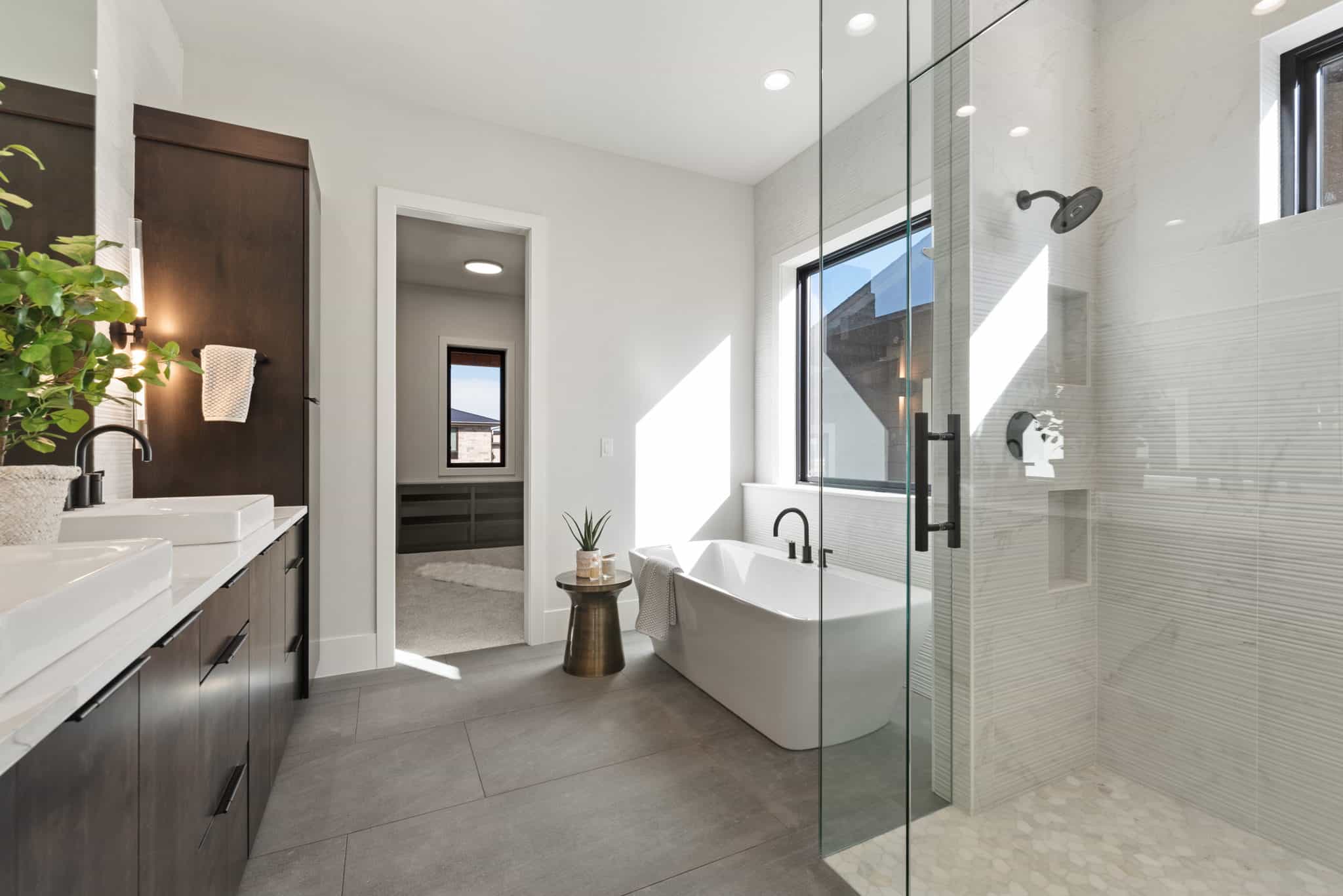 Master Bathroom: Tub of this 2-Bedroom,2615 Sq Ft Plan -161-1207