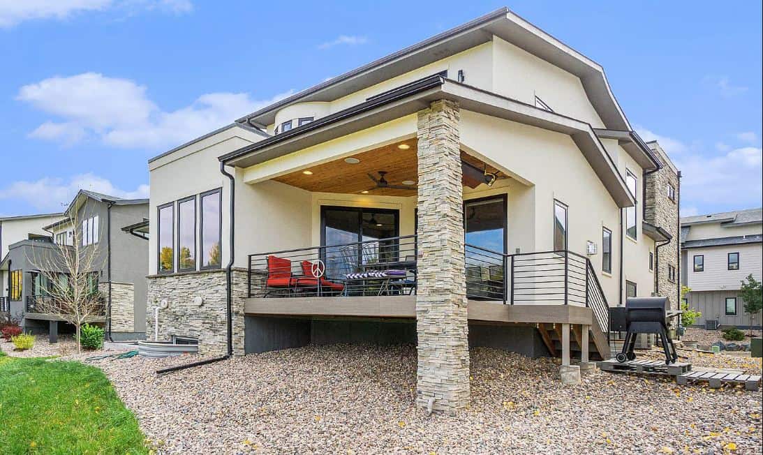 Rear View of this 4-Bedroom,2429 Sq Ft Plan -161-1221