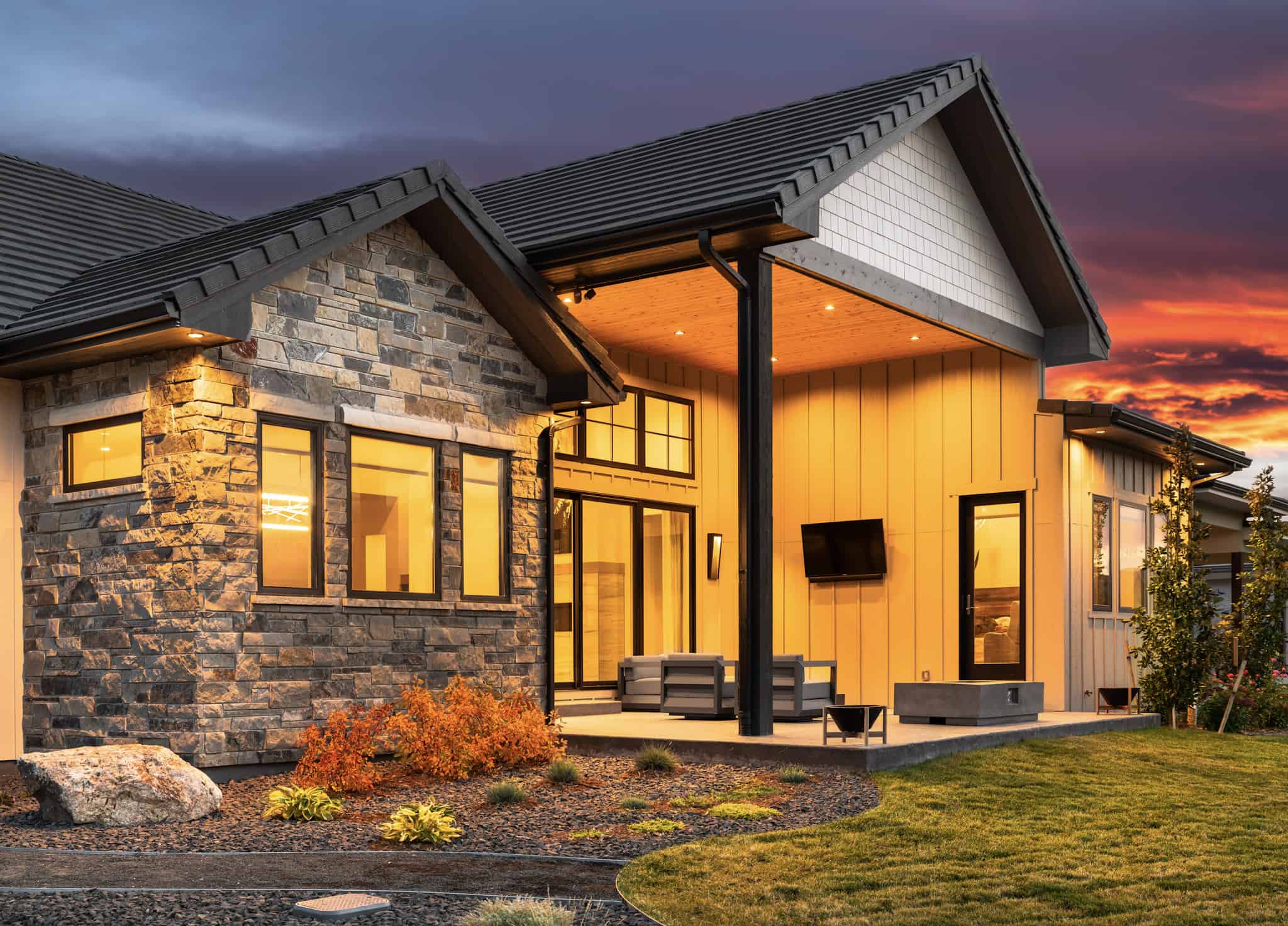 Rear View of this 2-Bedroom,2257 Sq Ft Plan -161-1231