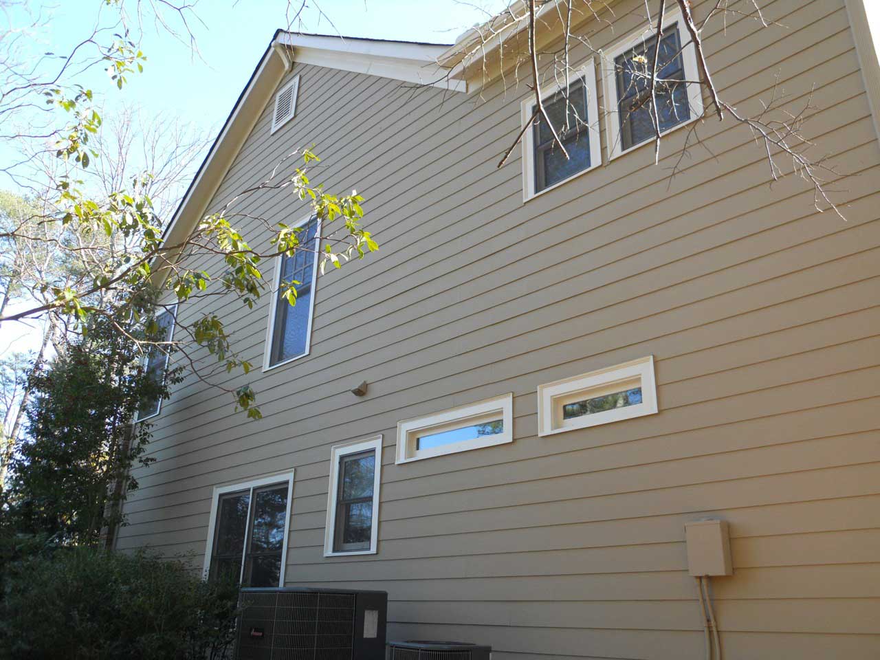 Side View of this 4-Bedroom,3886 Sq Ft Plan -163-1020
