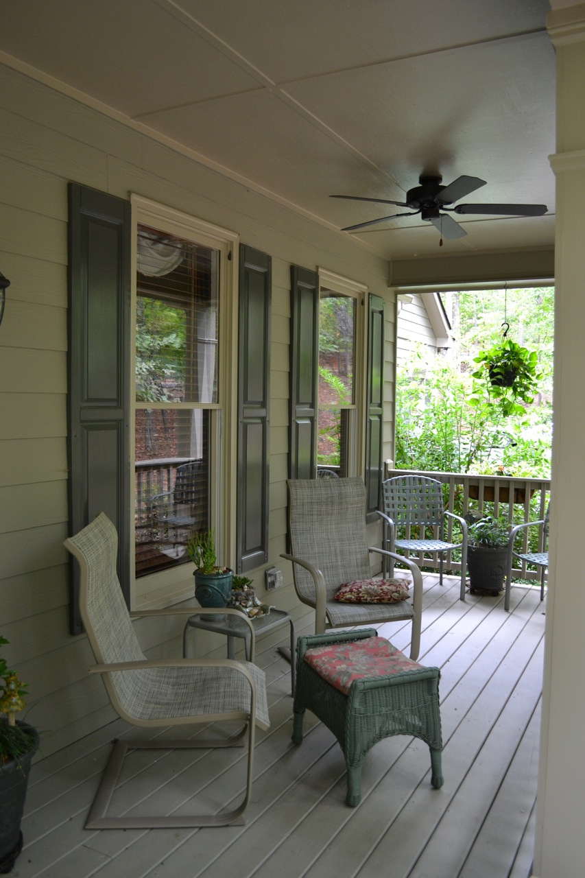 Porch of this 3-Bedroom, 1448 Sq Ft Plan - 163-1065
