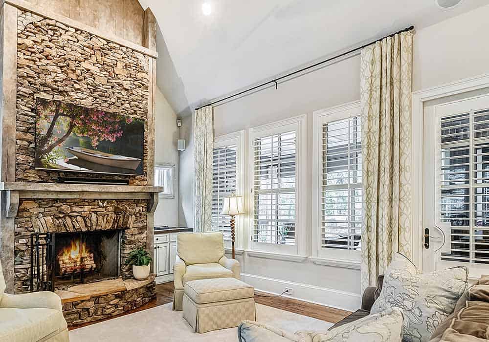 Hearth Room of this 5-Bedroom,4350 Sq Ft Plan -163-1098