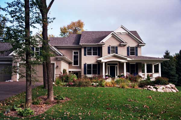 Color Photo of Country Houseplans CLS-2810.