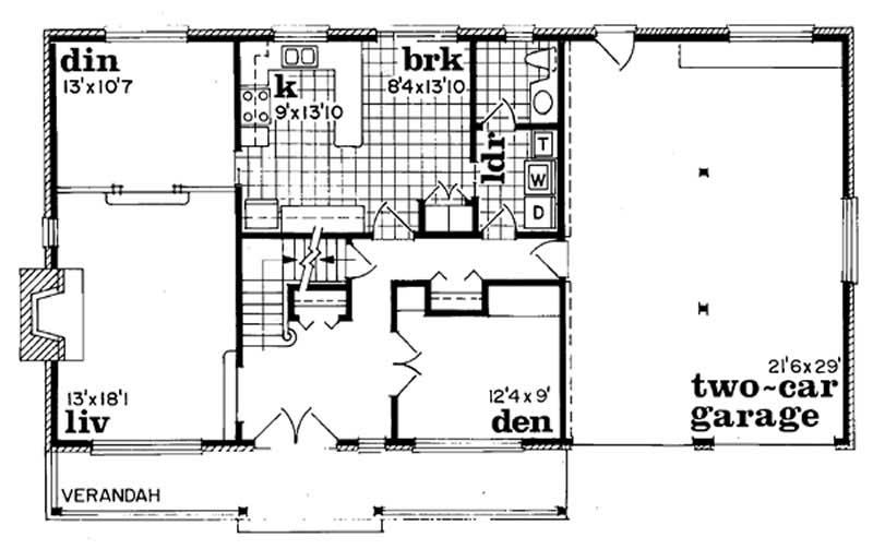 Floor Plan First Story of Country Plan #167-1005