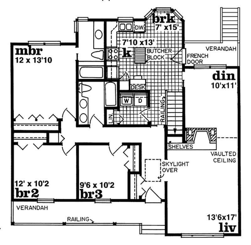 Floor Plan First Story of Country Plan #167-1133