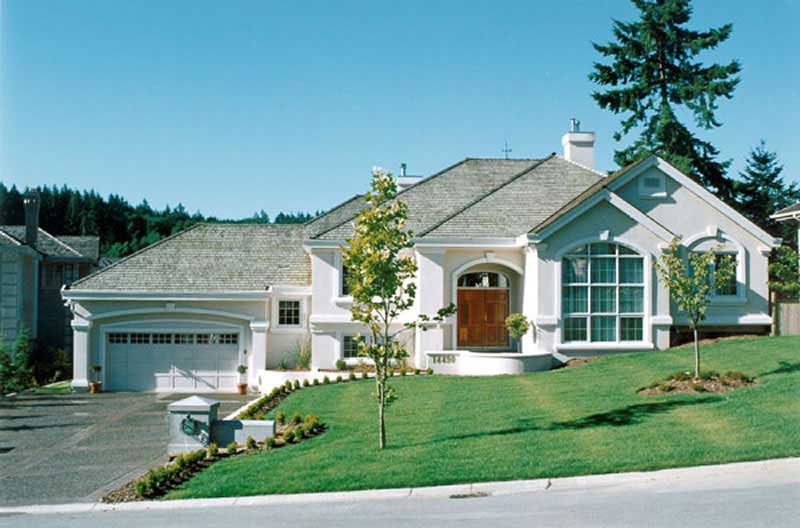 Front elevation of Contemporary home (ThePlanCollection: House Plan #167-1291)