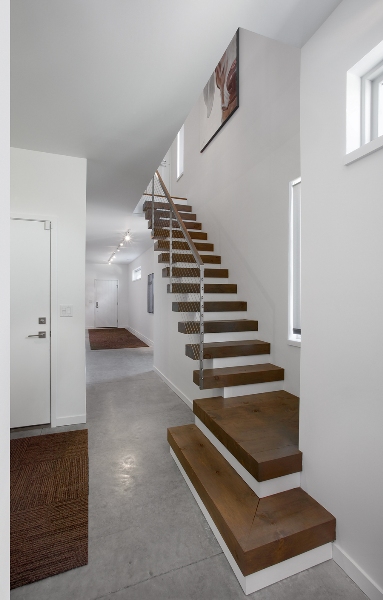 Entry Hall: Staircase of this 3-Bedroom,2024 Sq Ft Plan -168-1102