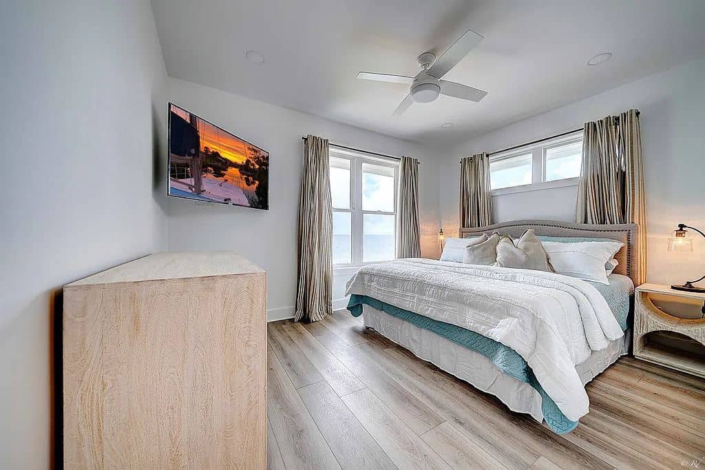 Master Bedroom of this 5-Bedroom,3413 Sq Ft Plan -168-1152