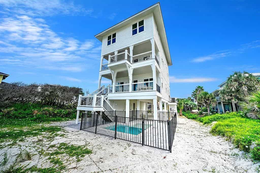 Front View of this 5-Bedroom,3413 Sq Ft Plan -168-1152