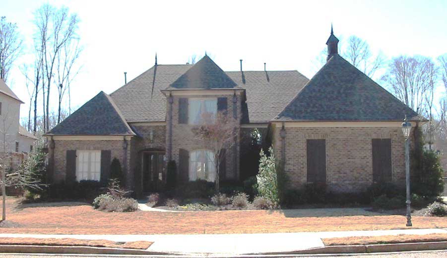 Front view of French home (ThePlanCollection: House Plan #170-1730)