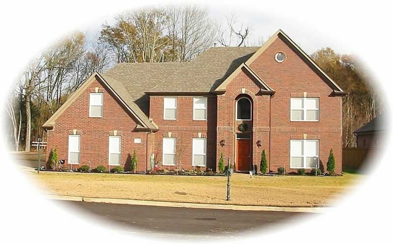 Front view of Traditional home (ThePlanCollection: House Plan #170-2735)