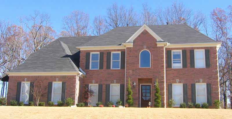 Front view of Southern home (ThePlanCollection: House Plan #170-2755)