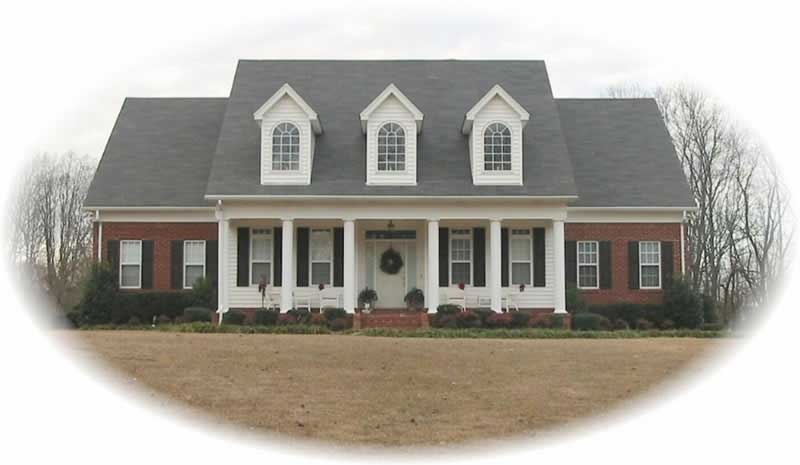 Front view of Country home (ThePlanCollection: House Plan #170-2789)