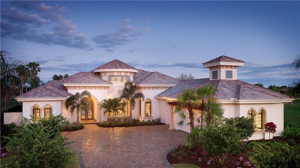 Front View of this 4-Bedroom, 3800 Sq Ft Plan - 175-1086