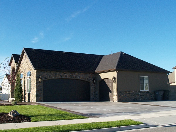 Right Side View of this 2-Bedroom,1831 Sq Ft Plan -187-1004