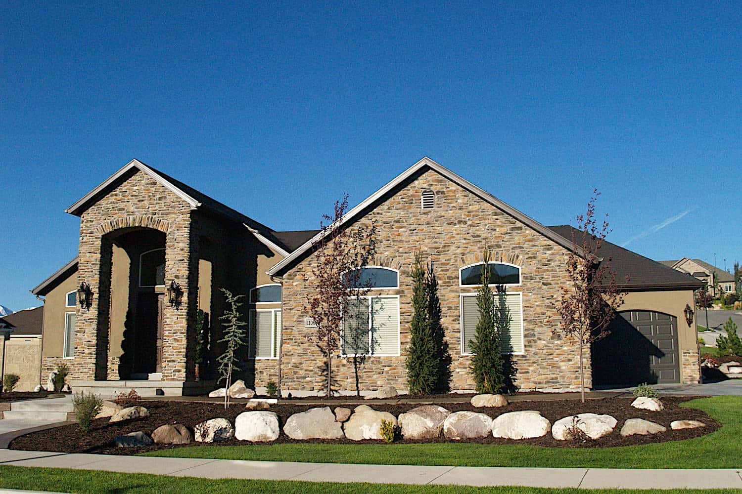 Tuscan home (ThePlanCollection: Plan #187-1004)