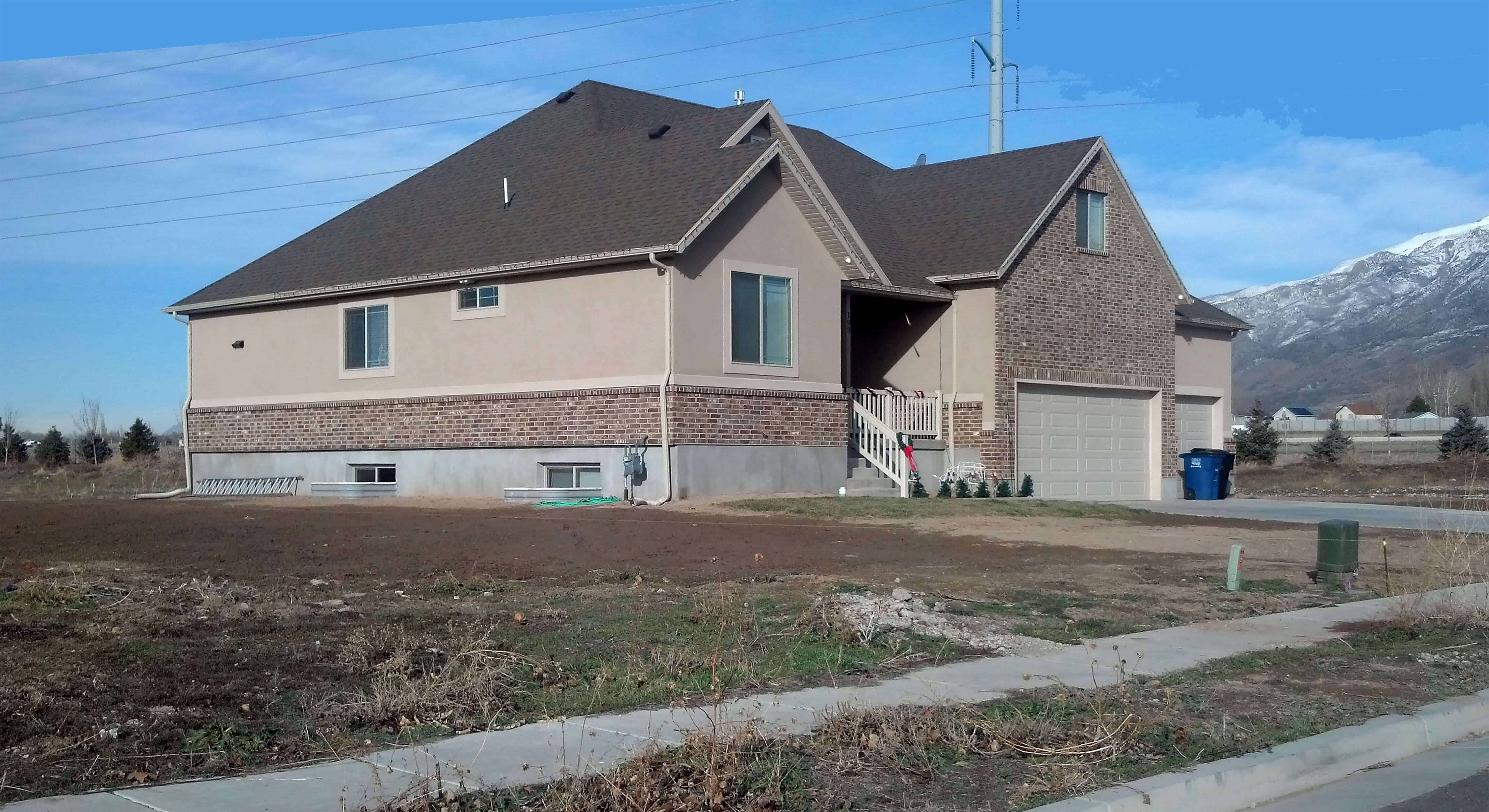 Left Side View of this 6-Bedroom, 2481 Sq Ft Plan - 187-1045