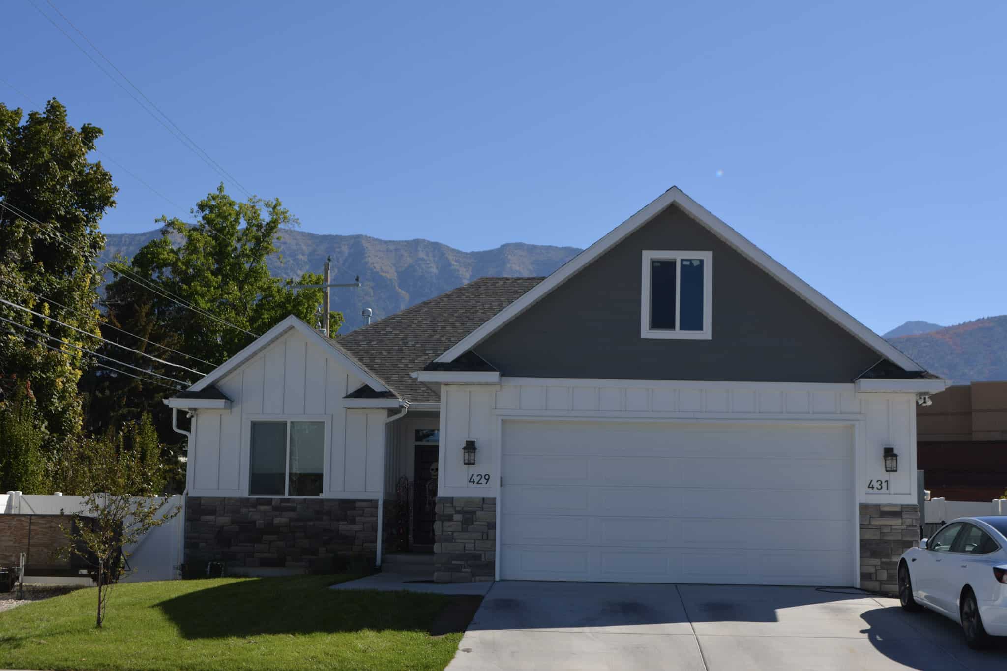 Front View of this 3-Bedroom,1635 Sq Ft Plan -187-1149