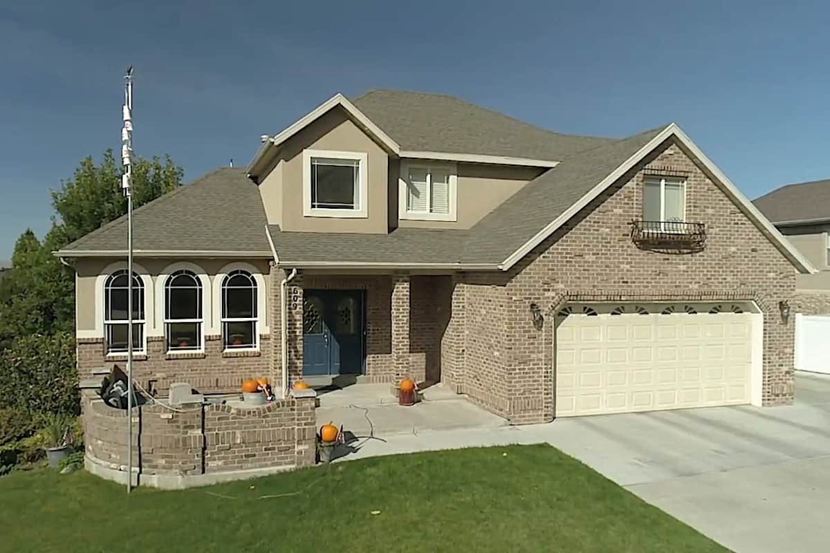 Left Side View of this 3-Bedroom,2026 Sq Ft Plan -187-1156