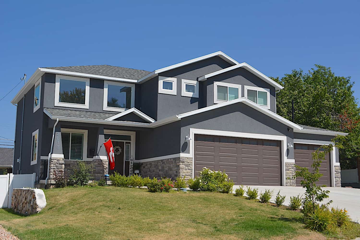 Left Side View of this 4-Bedroom,2313 Sq Ft Plan -187-1175