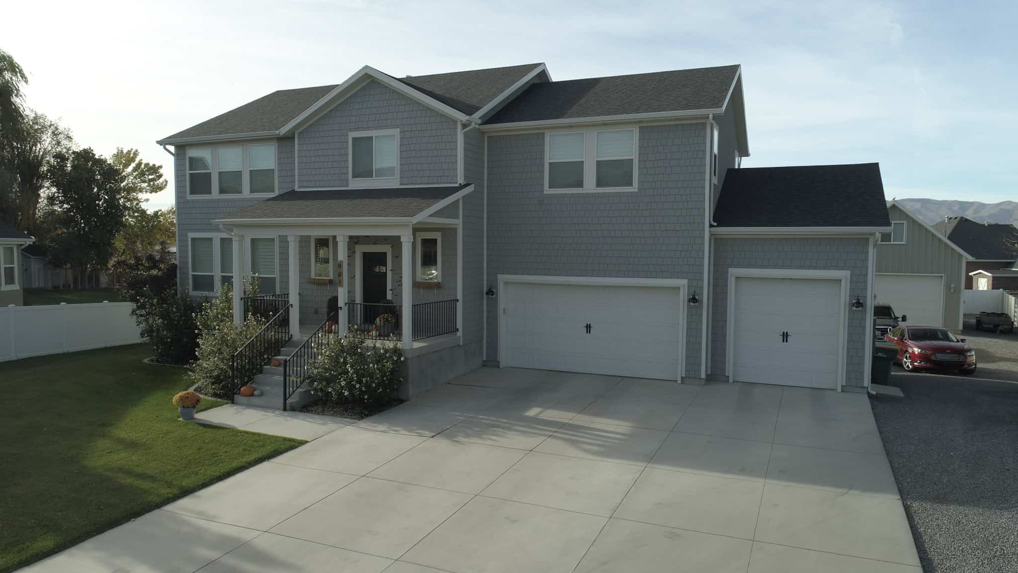 Front View of this 5-Bedroom,2483 Sq Ft Plan -187-1180