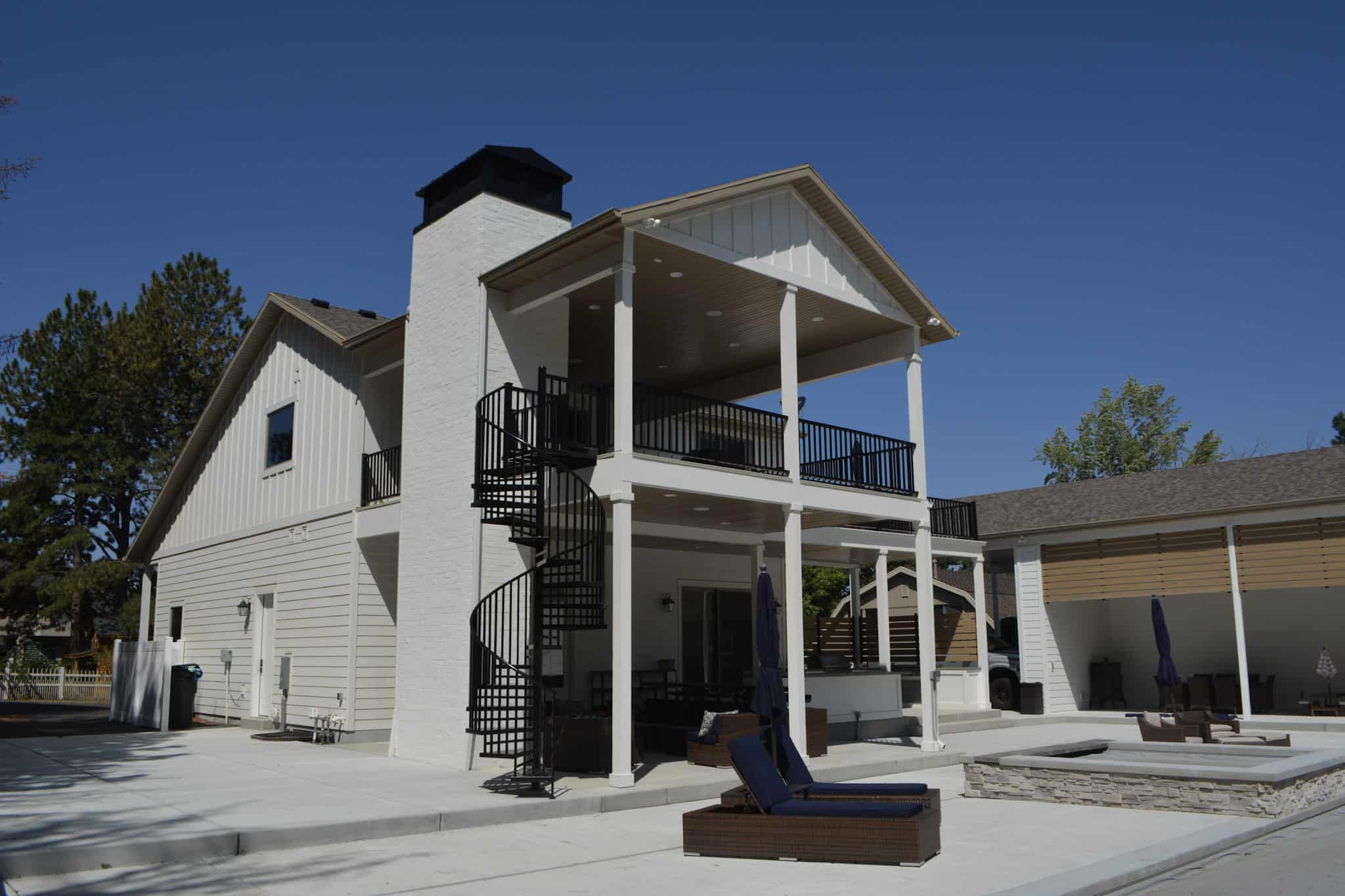 Rear View of this 1-Bedroom,1 Sq Ft Plan -187-1186