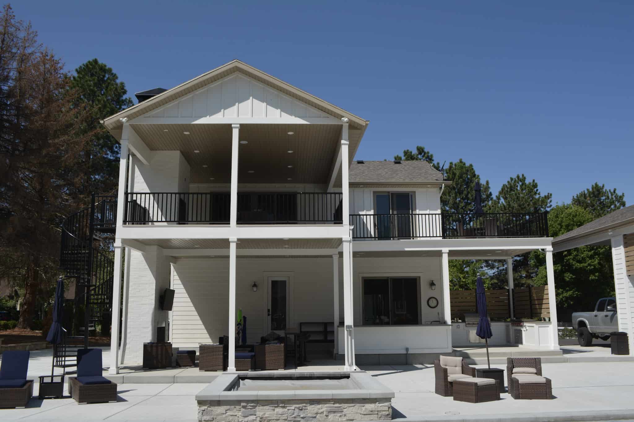 Rear View of this 1-Bedroom,1 Sq Ft Plan -187-1186