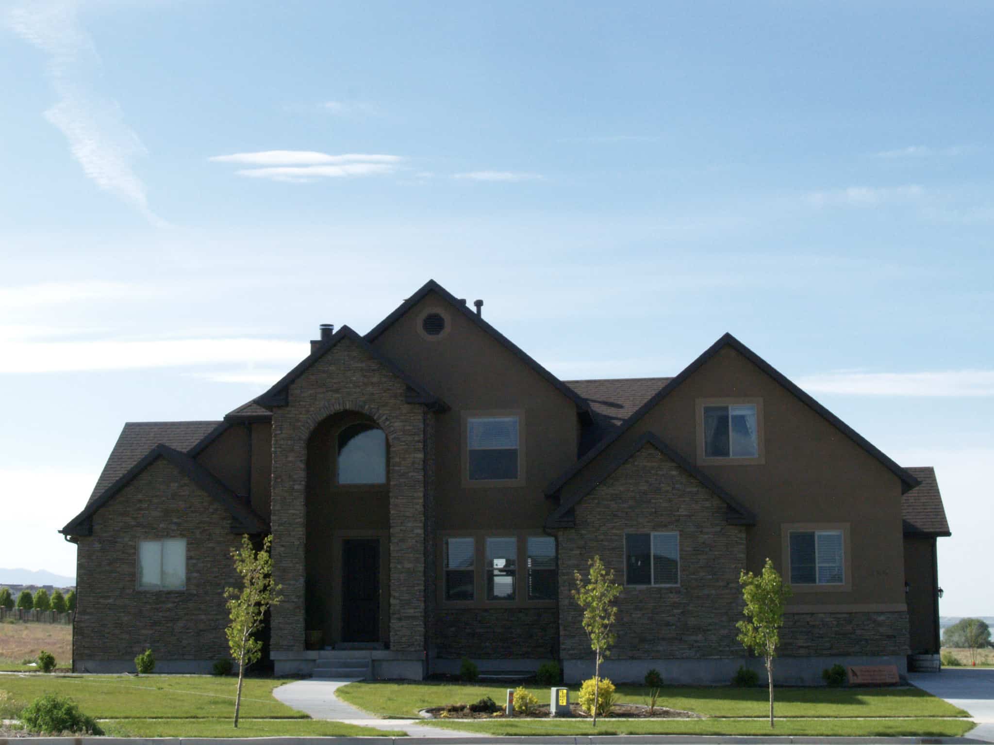 Front View of this 3-Bedroom,2575 Sq Ft Plan -187-1212
