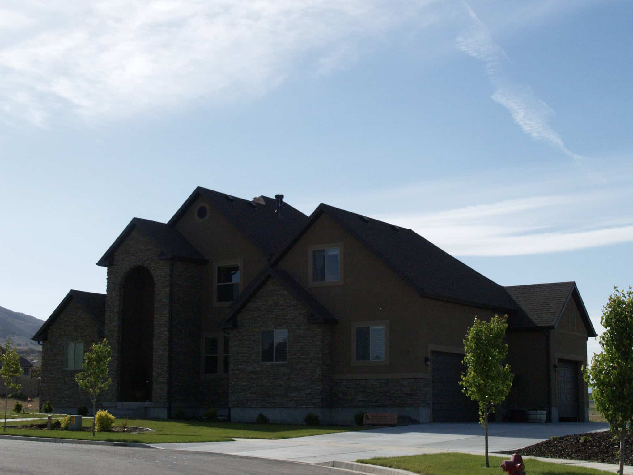 Front View of this 3-Bedroom,2575 Sq Ft Plan -187-1212