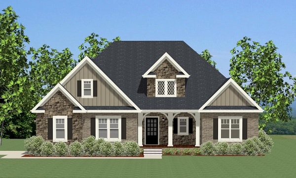 Front elevation of Traditional home (ThePlanCollection: House Plan #189-1095)