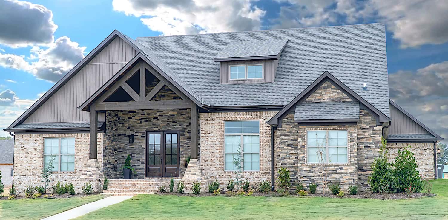 Rustic style home (ThePlanCollection: Plan #193-1029)