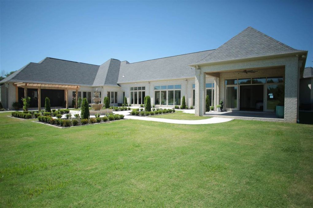 Rear View of this 4-Bedroom,6554 Sq Ft Plan -6554